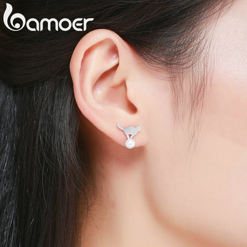 Bông tai Bamoer bạc 925 họa tiết chú mèo chơi bóng xinh xắn