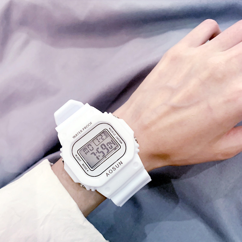 Đồng hồ điện tử đeo tay phong cách thời trang nữ