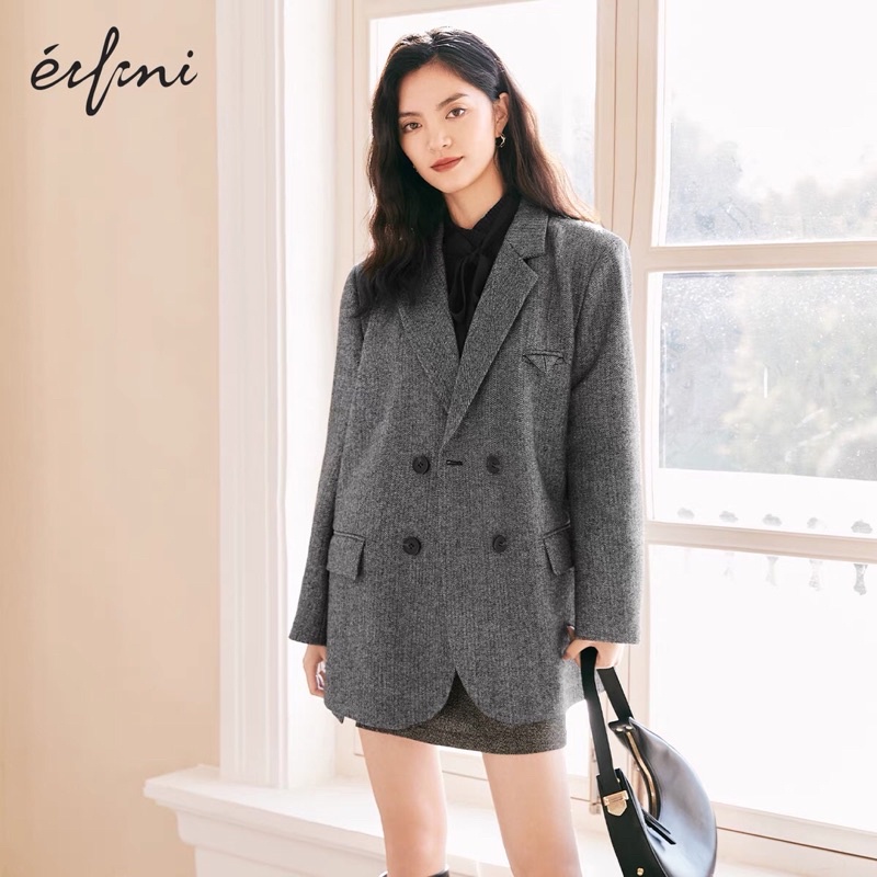 Chân váy ghi Eifini