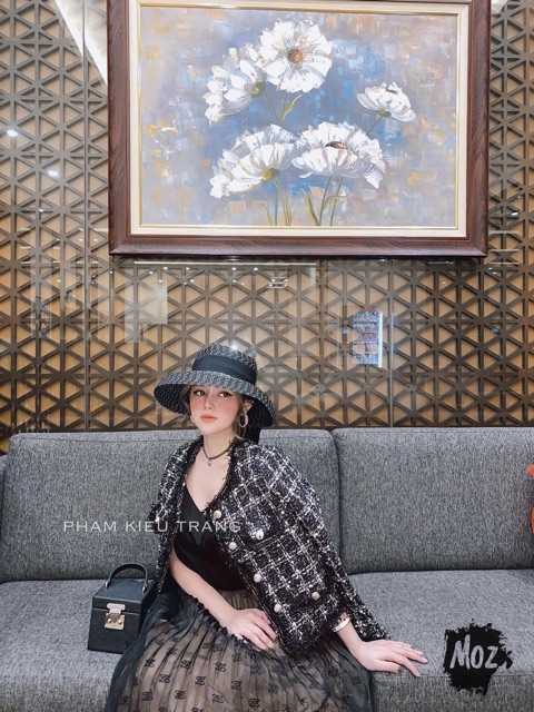 (CÓ SĂN) Áo khoác dạ nhũ khuy đồng sz ml hàng SDD loại 1 | BigBuy360 - bigbuy360.vn