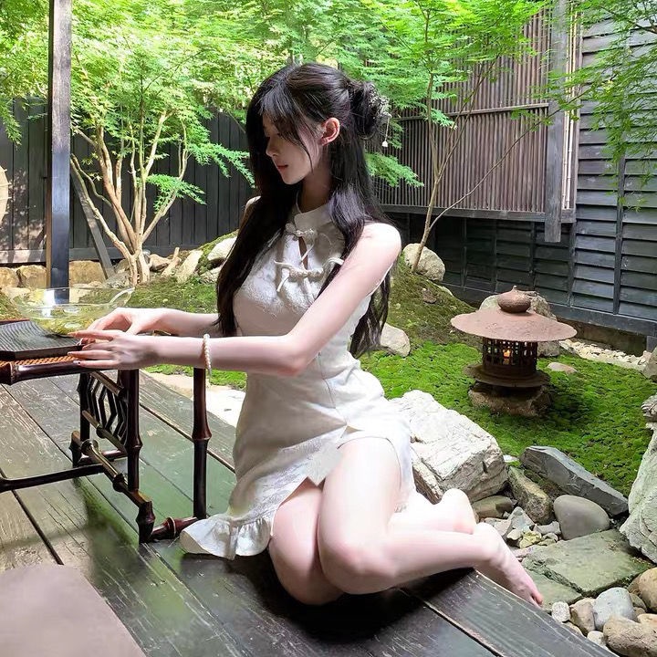 Sườn Xám Cách Tân Không Tay Ôm Dáng Phong Cách Trung Hoa Mới