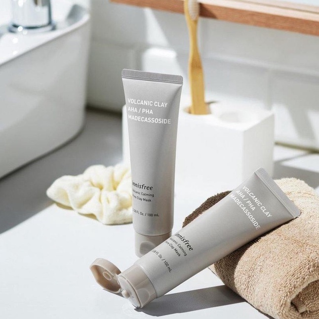 Mặt nạ đất sét làm dịu lỗ chân lông innisfree Volcanic Calming Pore Clay Mask 100ml 2022 - Ninishop