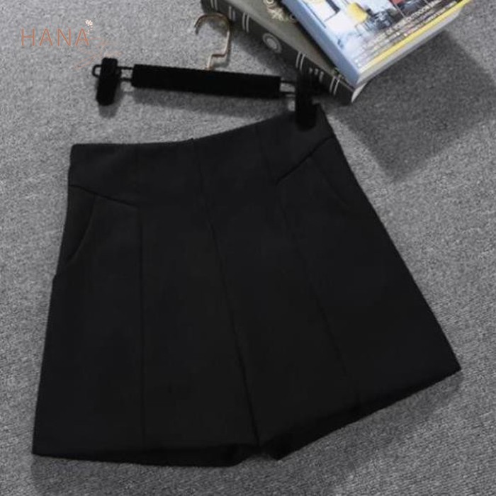 Quần short nữ lưng cao khóa sau 2 túi chéo - Quần sooc nữ cạp cao chất vải tuyết mưa đẹp - 3 màu TRẮNG - ĐEN - KEM