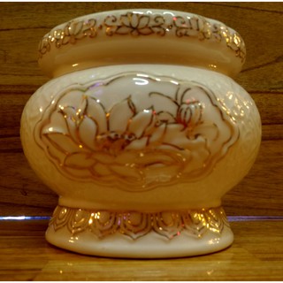 Lư Hương Bach Ngọc  M6