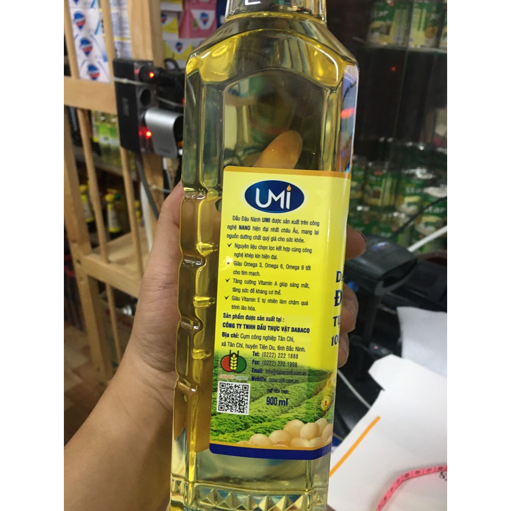 Dầu đậu nành UMI 900ml