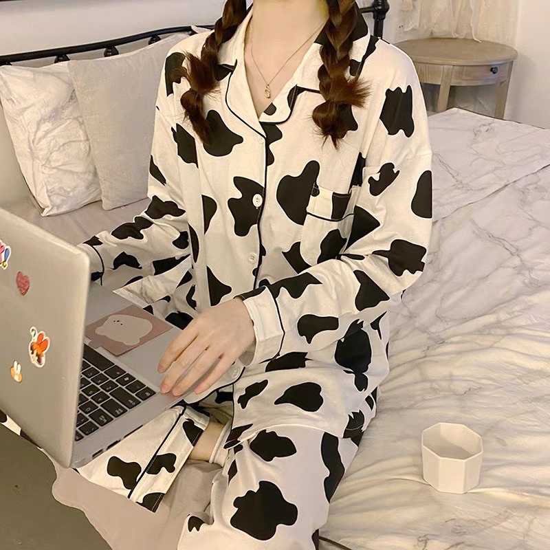 Bộ đồ ngủ dài tay thun cotton hoạ tiết hình bò sữa dễ thương | BigBuy360 - bigbuy360.vn