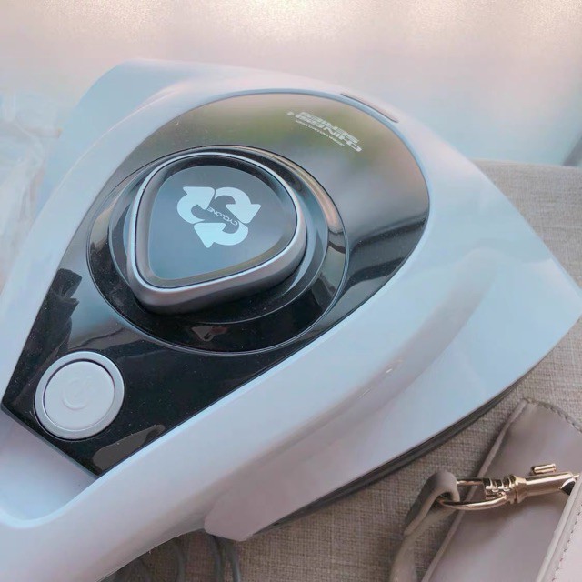 Máy hút bụi cầm tay DEERMA CM900 - Hút bụi giường, nệm, khử khuẩn tia UV vô cùng tiện lợi | BigBuy360 - bigbuy360.vn