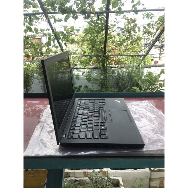 LAPTOP CŨ LENOVO X260 CPU CORE I5-6300U/ RAM 8GB/ SSD 240GB/ VGA INTEL HD GRAPHICS/ LCD 12.5''INCH