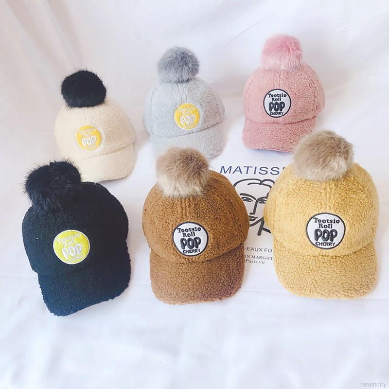 Nón kết phối lông thú phong cách Hàn Quốc cho bé