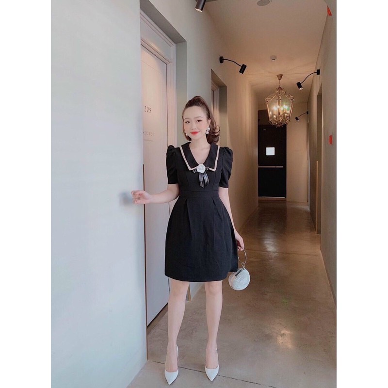 VÁY XOÈ TAY BỒNG KÈM HOA MS20135