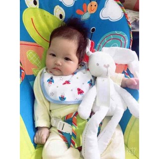 Thỏ Trắng Ôm Ngủ