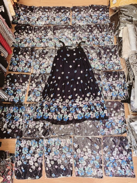 Váy lanh hai dây thái