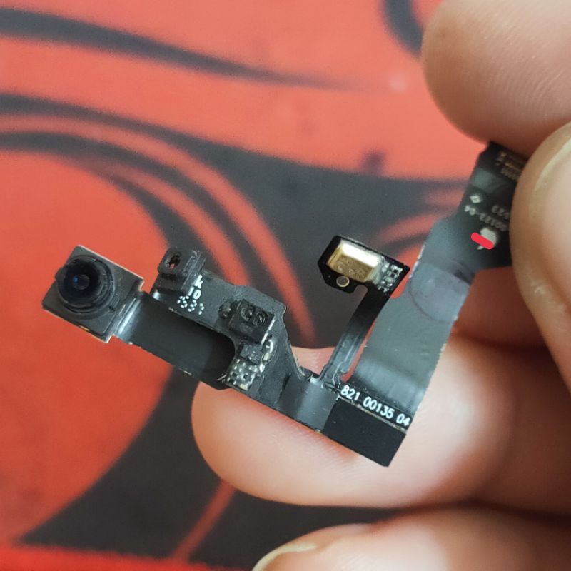 Camera trước 6s zin, mic cảm biến