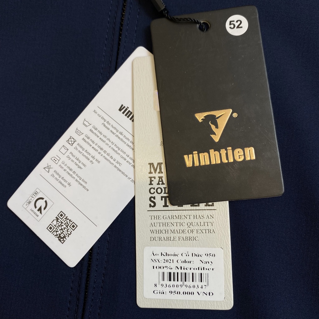 Áo khoác nam 2 lớp cổ bẻ dáng suông Vĩnh Tiến chất liệu microfiber chống mưa gió 950 - Xanh navy