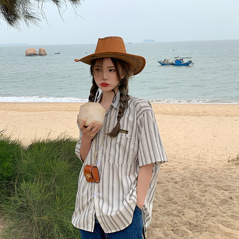 Áo sơ mi nữ tay lửng kẻ sọc nhiều màu phong cách Hàn Quốc