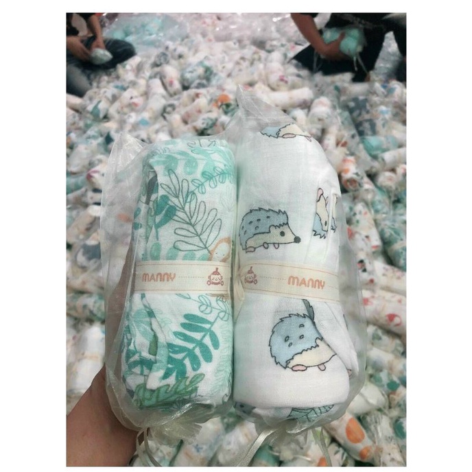 Khăn tắm quấn đa năng aden sợi tre Manny Cho Bé