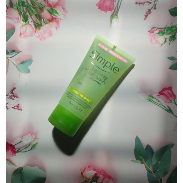 Sữa Rửa Mặt SIMPLE Kind To Skin Dạng Gel 150ml Gel Rửa Mặt Simple Mẫu Mới | BigBuy360 - bigbuy360.vn