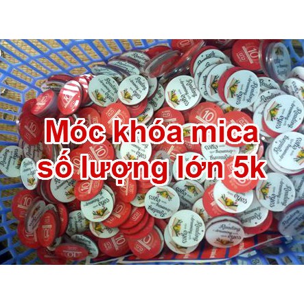 Móc khóa mica bán sỉ