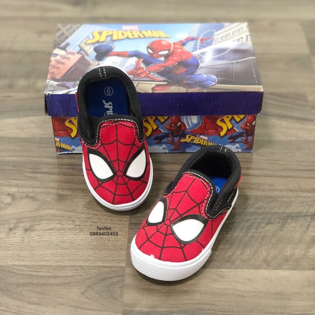 Giầy Slip on Spiderman