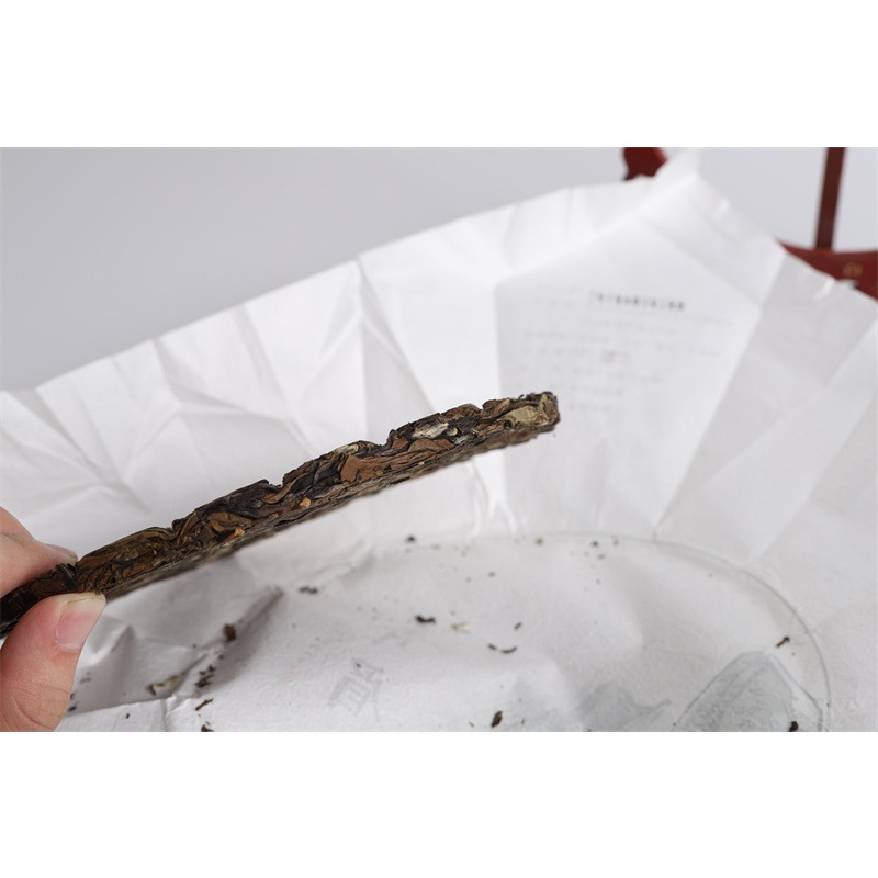 BÁNH TRÀ TRẮNG HOA MẪU ĐƠN - LÃO BẠCH TRÀ PHÚC KIẾN VÙNG NÚI CAO VÂN NAM (150 GRAM)