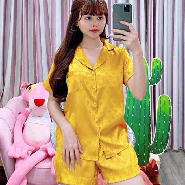 Đồ Bộ Pijama Lụa Gấm Áo Cộc Quần Đùi