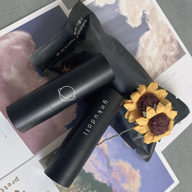 YNKUDOLL Galaxy Matte Lipstick Matte Moisturizing Lipstick Paper Bag | BigBuy360 - bigbuy360.vn