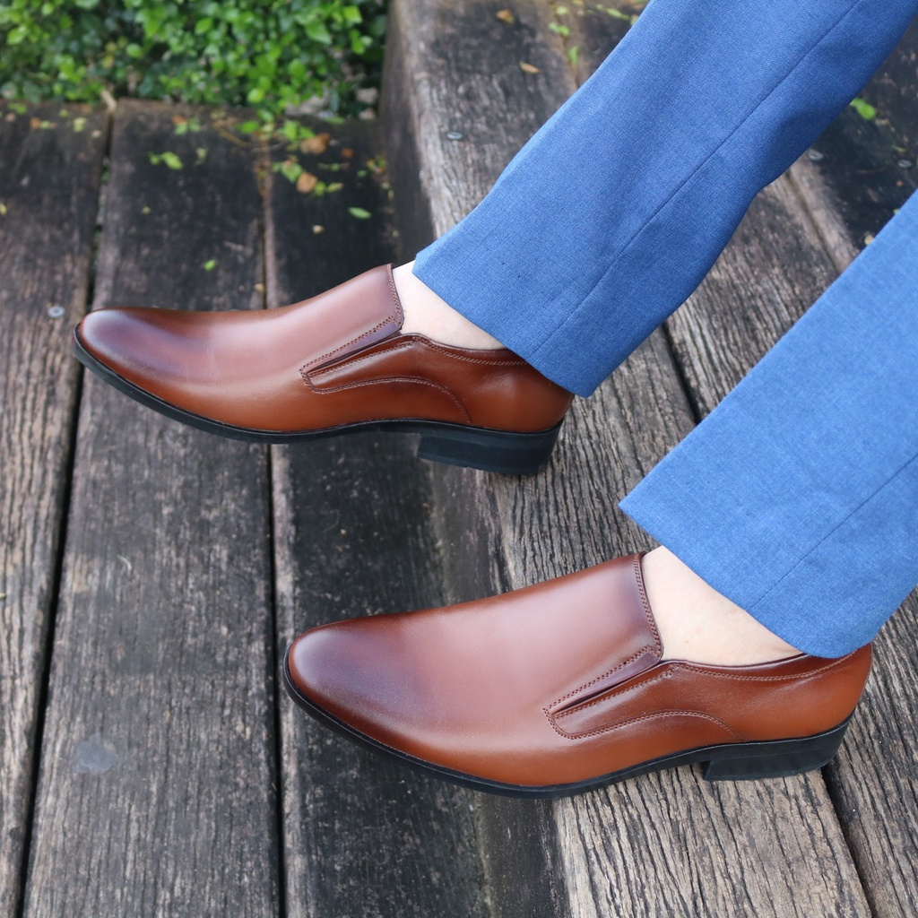 Giày lười nam da bò, giày tây công sở HT.NeO đẹp - 3718