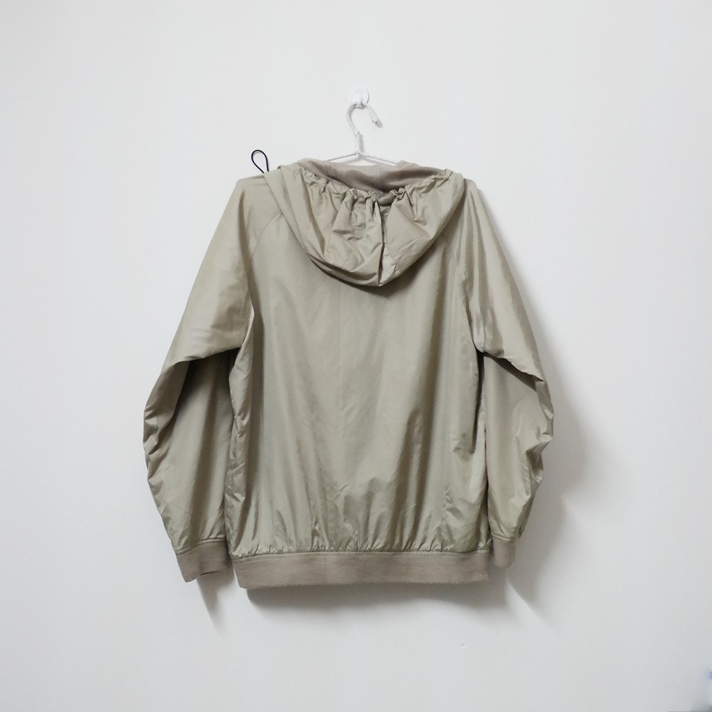 Thanh lý áo khoác Converse