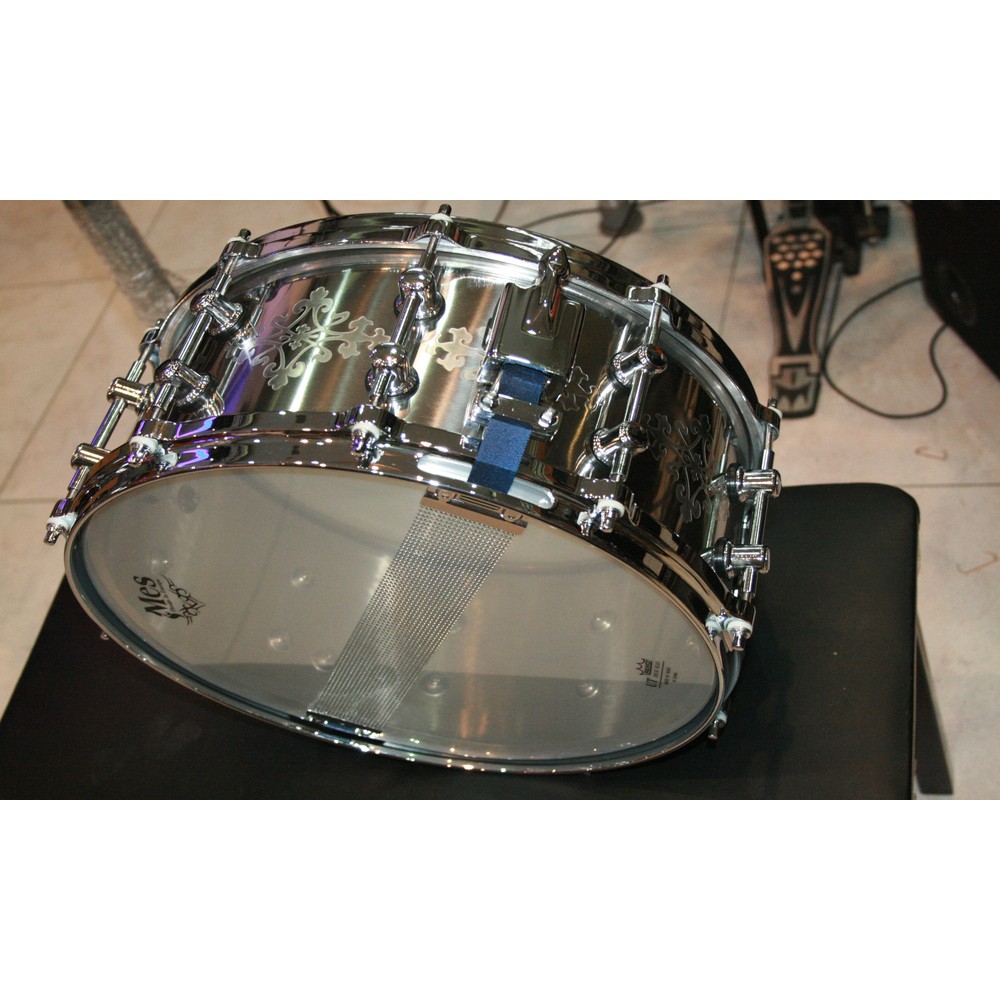 Trống snare sắt MES 14 x 6.5 tặng kèm dùi trống