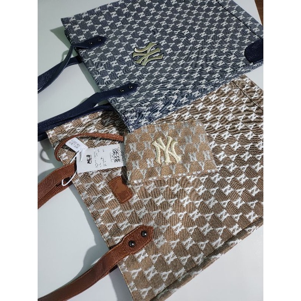 Túi tote MLB, Túi đeo vai MLB kèm ví nhỏ