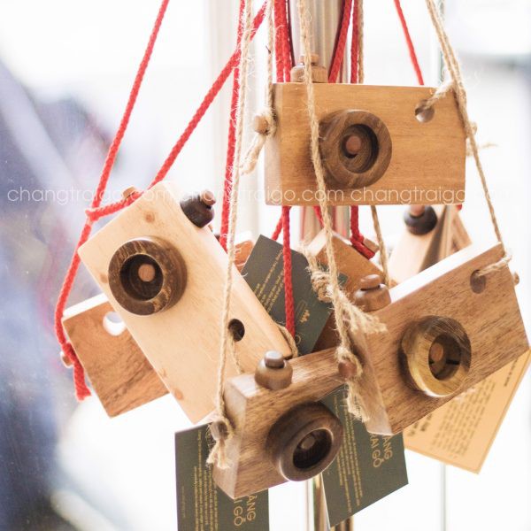 Máy ảnh - camera _ Chàng trai gỗ