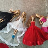 váy búp bê barbie