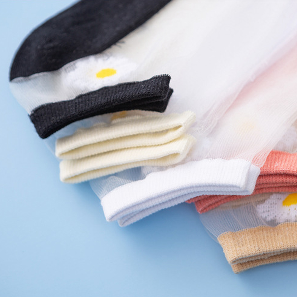 Vớ cotton trong suốt họa tiết hoa cúc dành cho các cặp đôi