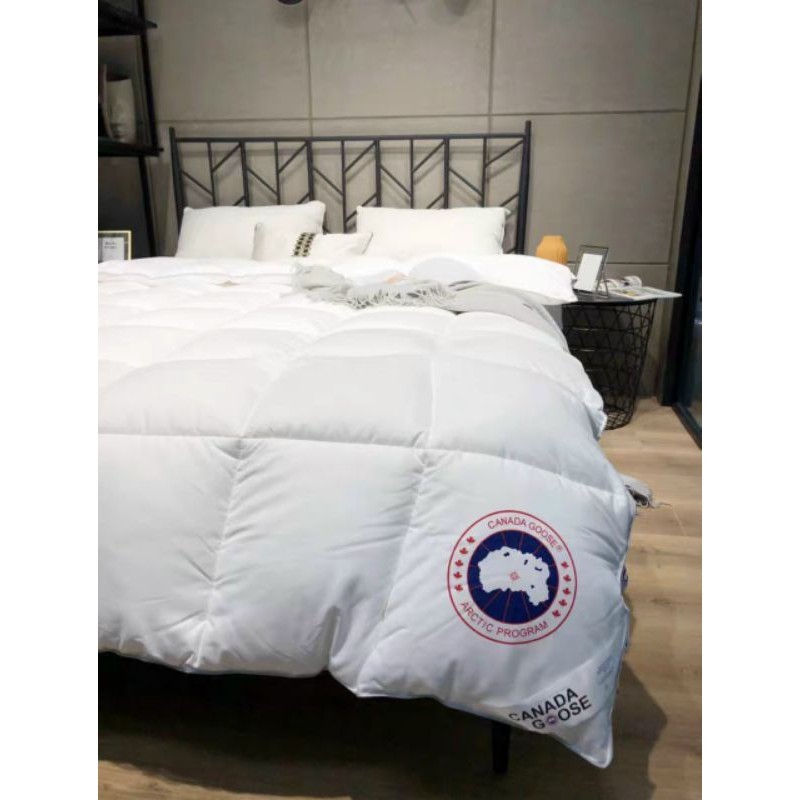 CHĂN LÔNG VŨ CANADA GOOSE NHÂN TẠO HÀNG NHẬP KHẨU