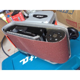 Máy chà nhám băng MAKTEC MT 940