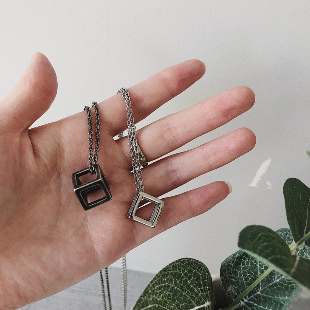 Dây Chuyền Cube Lập Phương Rỗng Kuu Clothes Màu Bạc - Mặt Vòng Cổ Cube Chain Đơn Giản Titan Không Gỉ - Cube Chain