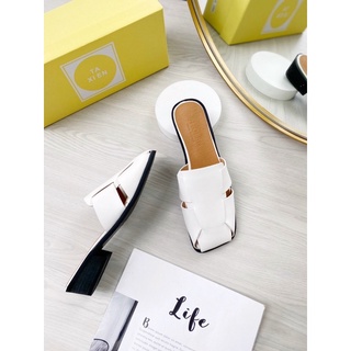 Giày sục nữ đế 3cm bít mũi