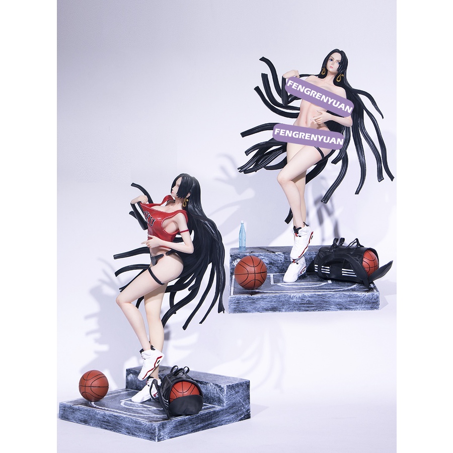 Mô Hình Nhân Vật Hancock Shichibukai Trong Phim Hoạt Hình One Piece