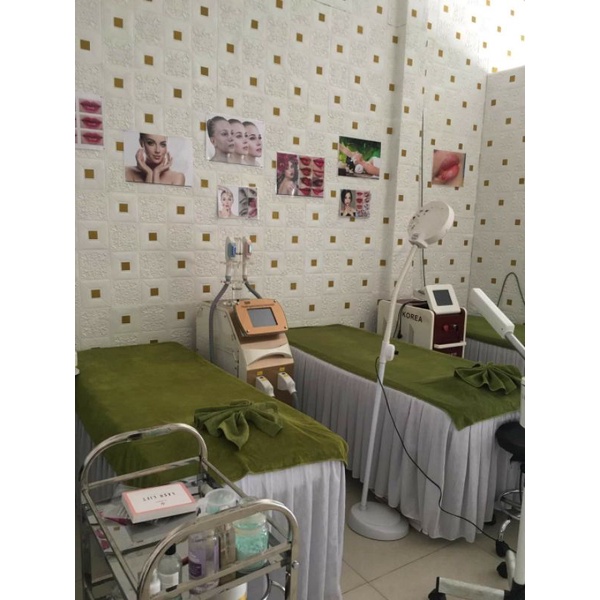 Xốp Dán Tường Hoa Văn Khổ Lớn 70x70cm Sẵn Keo