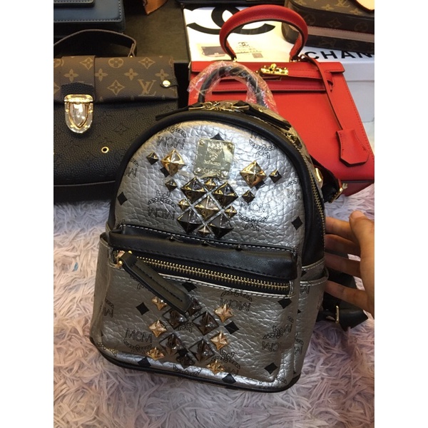 [FREESHIP] Balo Mcm size 22 đính đá có tag sắt