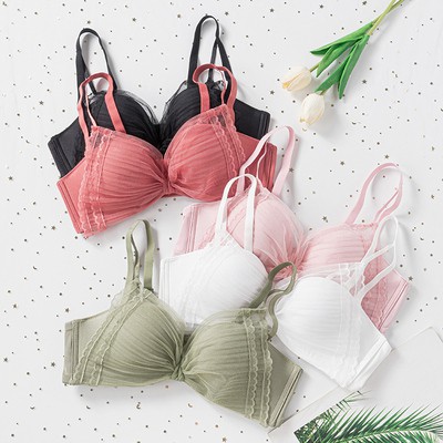 Bộ đồ lót đúc su phối ren, áo lót ren sexy quyến rũ AR103