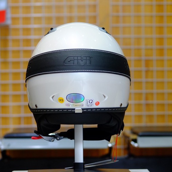 Nón Bảo Hiểm 3/4 Givi Strada Màu Trắng Có Kính Âm Màu Chrunix