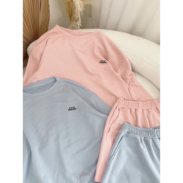 SET ÁO SWEATER CỔ TRÒN + SHORT HAI MÀU