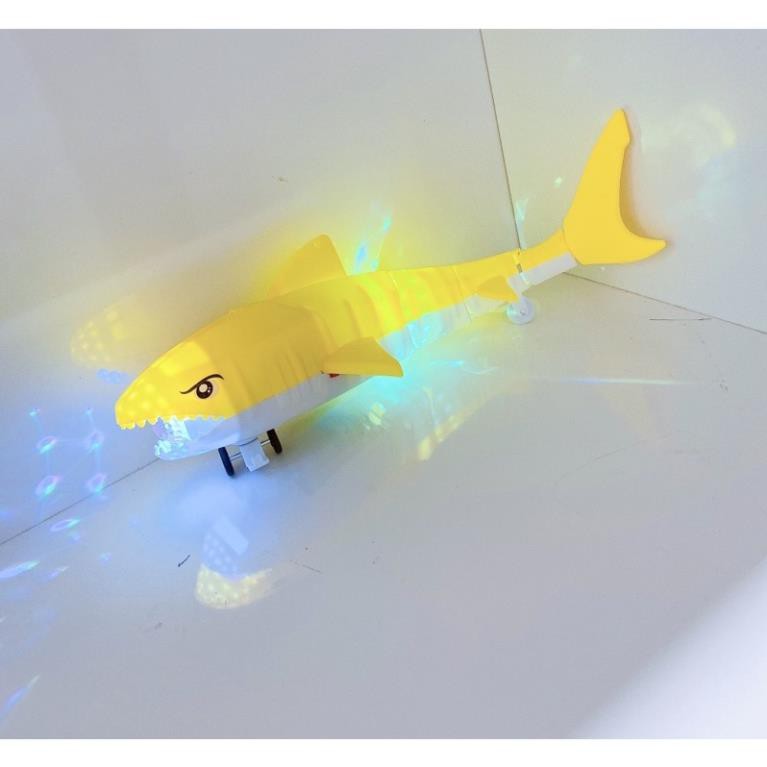 ĐỒ CHƠI! CÁ MẬP CHẠY PIN PHÁT SÁNG CHO BÉ  SHOP MẸ BÚN