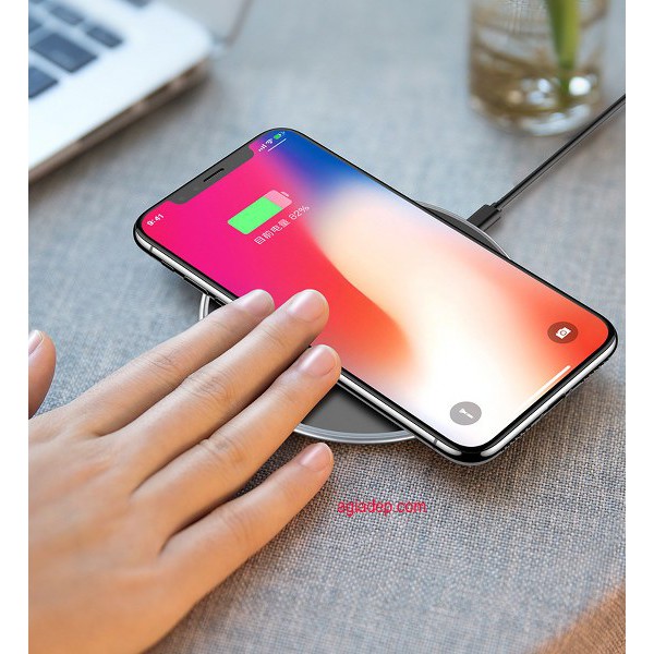 Đế sạc điện thoại không dây wireless (Chuẩn QI) sạc nhanh - Kiểu 5 - đĩa tròn