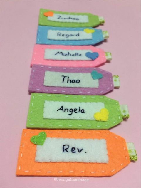 Nametag thiết kế theo tên bằng vải nỉ