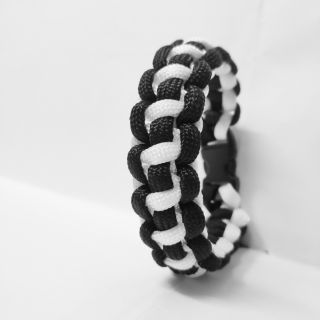 [HOT] Vòng Paracord Trắng Đen Viền Đen