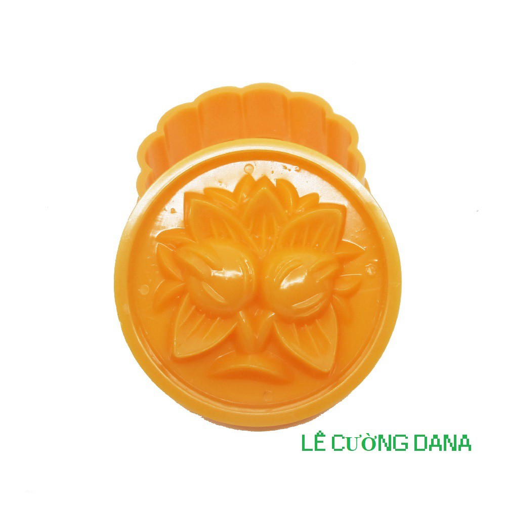 Khuôn Trung Thu nhấn 150g