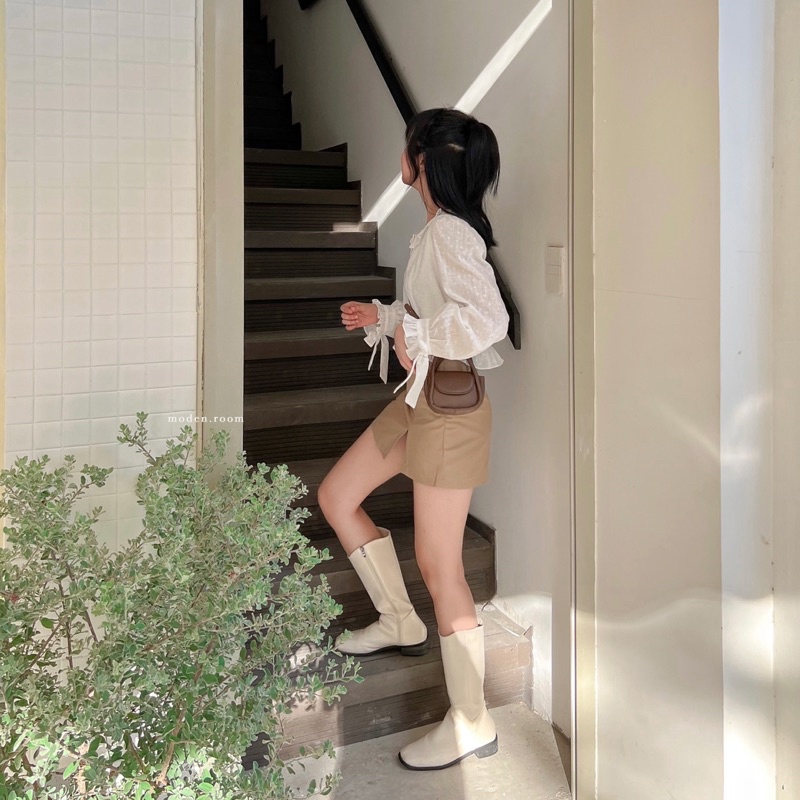 Chân váy xẻ 2 lớp có quần trong Bora