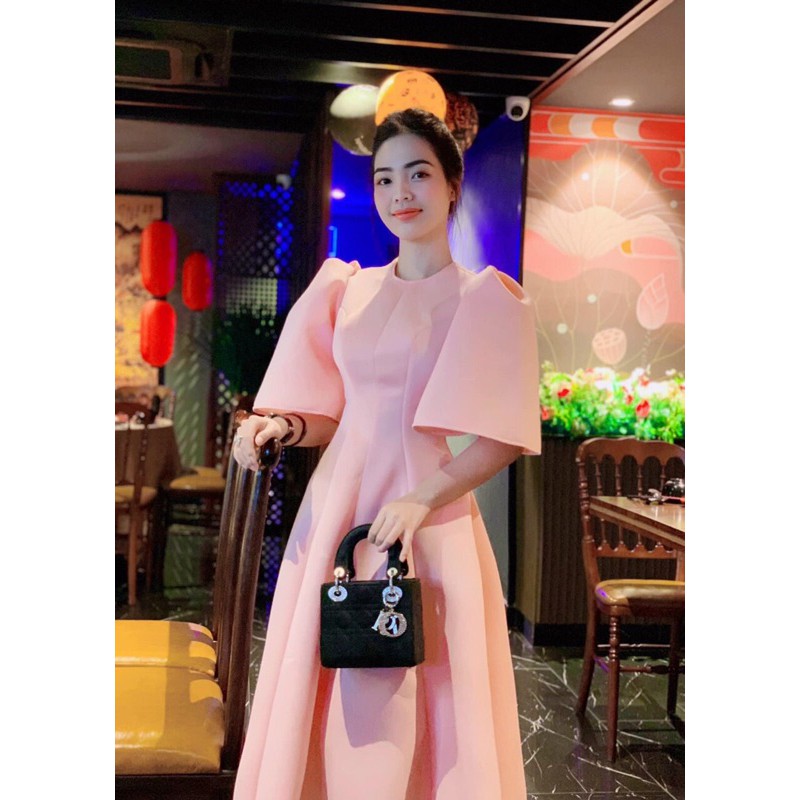 đầm xoè tay phồng